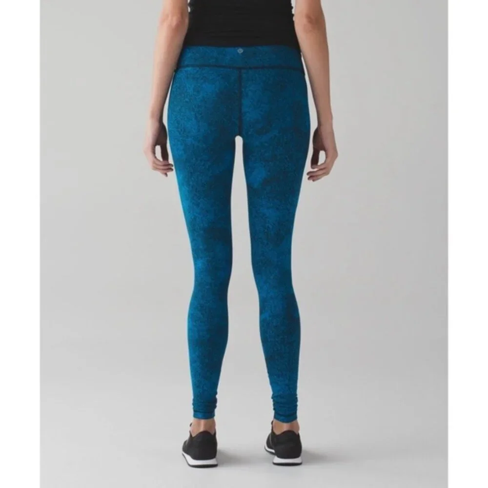 Lululemon Women's Shocking Blue Wunder Under Pant lll Luon Spray Legging
